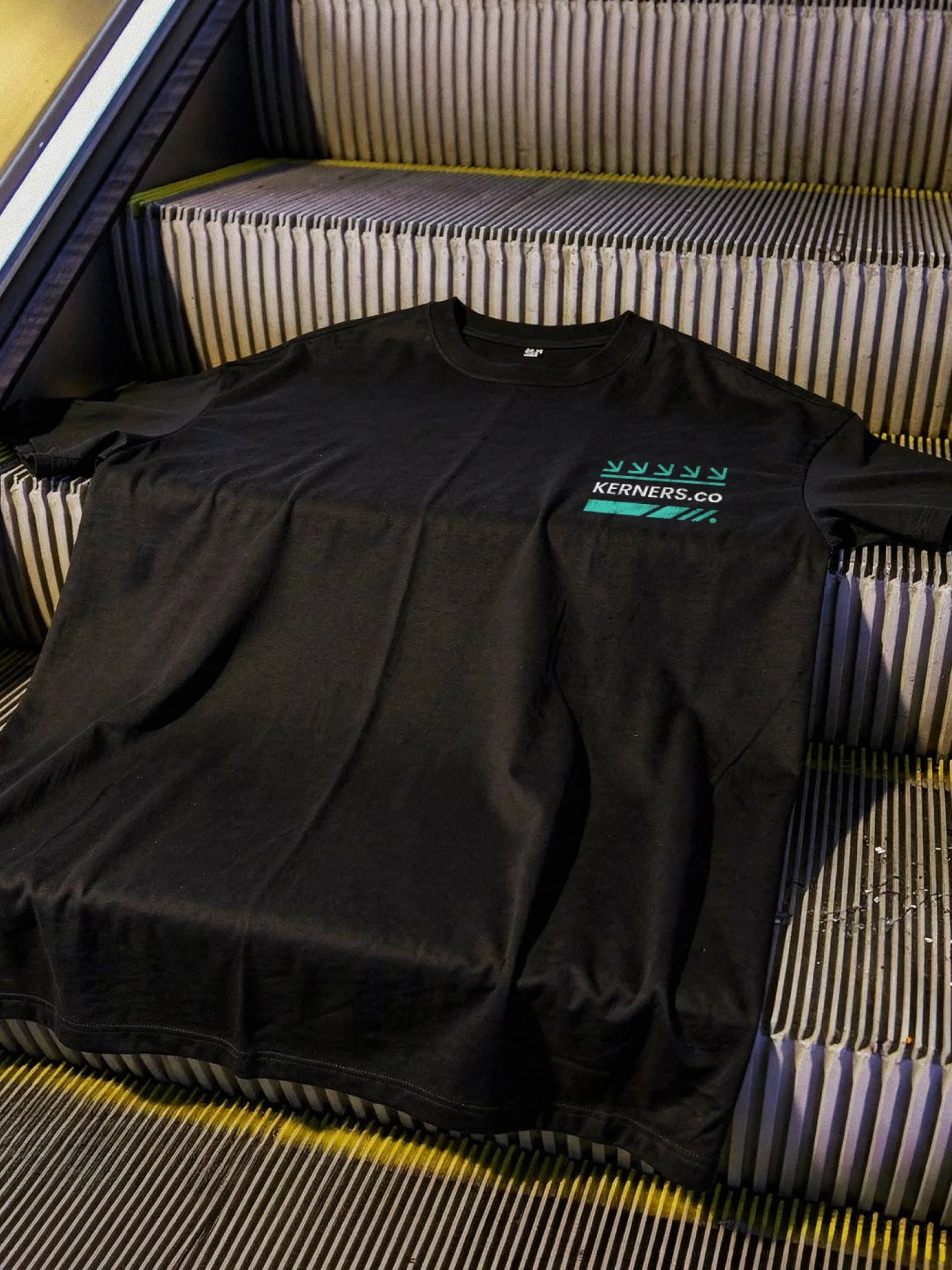 T-Shirt Oversize — Explorer III